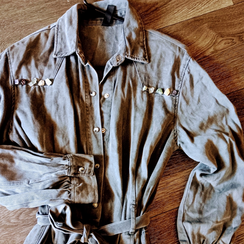 So totally adorable and  comfy Zara thick cotton jumpsuit sz xs ..feminine fit .